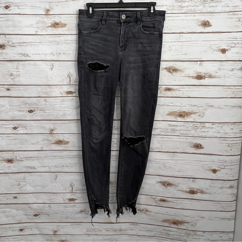 American Eagle Charcoal Gray Distressed Raw Hem Hi-Rise Jegging